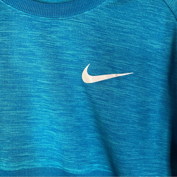 Nike Running Dri-Fit Medalist Long Sleeve Work out Shirt Large men teal blue - Picture 4 of 10